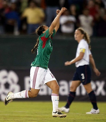 Little Vero, Big Dreams Hardcover